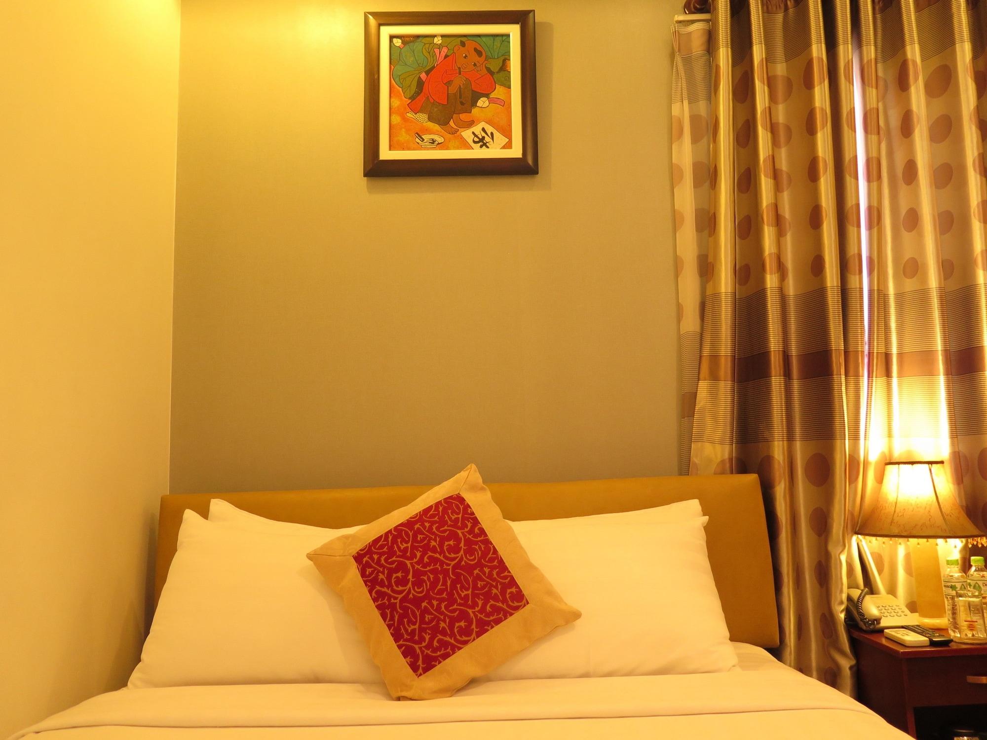 Sunflowers Hotel Airport Хошимин Экстерьер фото