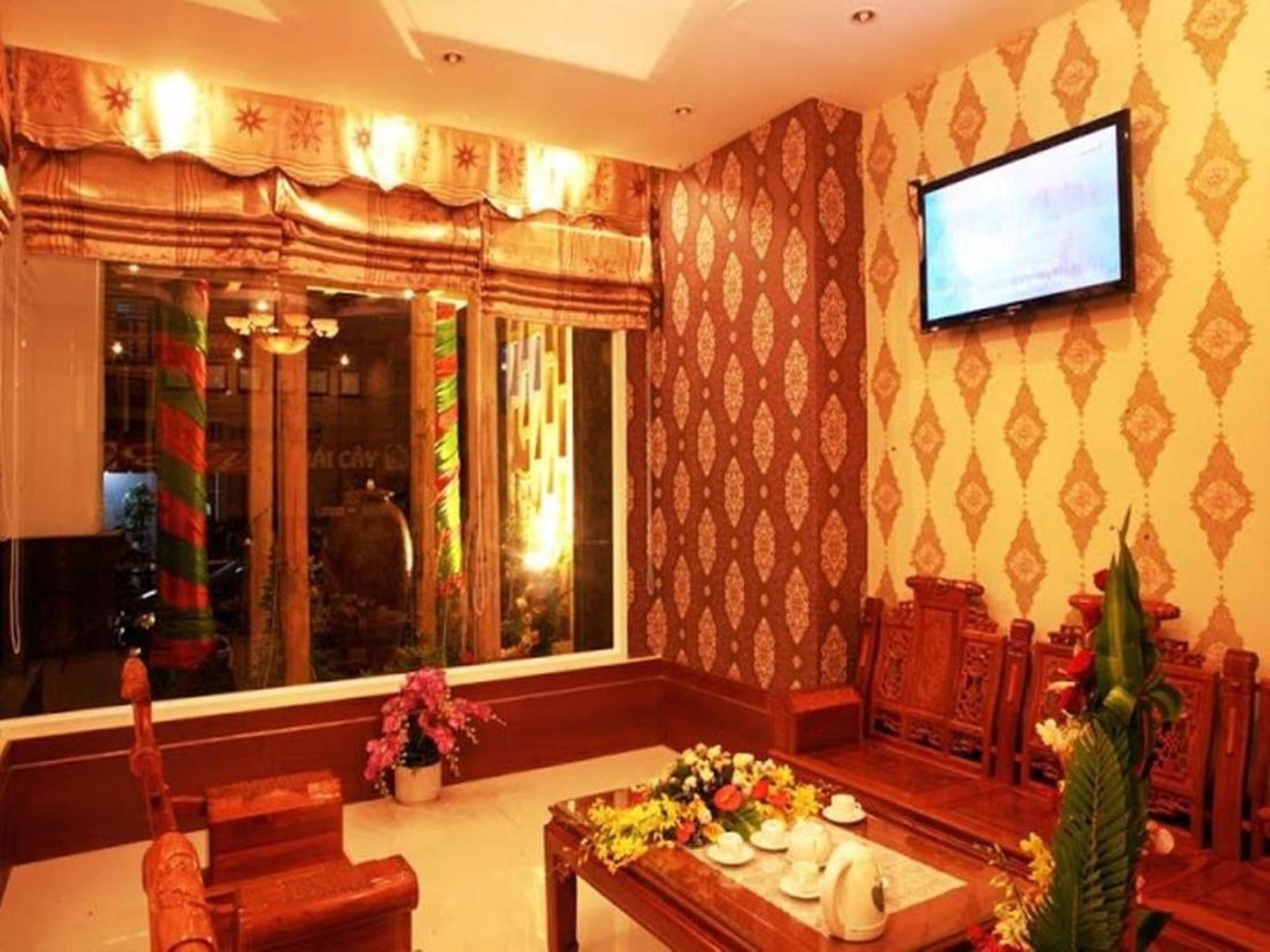 Sunflowers Hotel Airport Хошимин Экстерьер фото